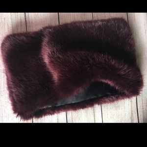 Faux Fur Scarf Burgundy